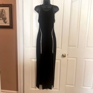 “CACHE” Curvy Rhinestone Evening Dress